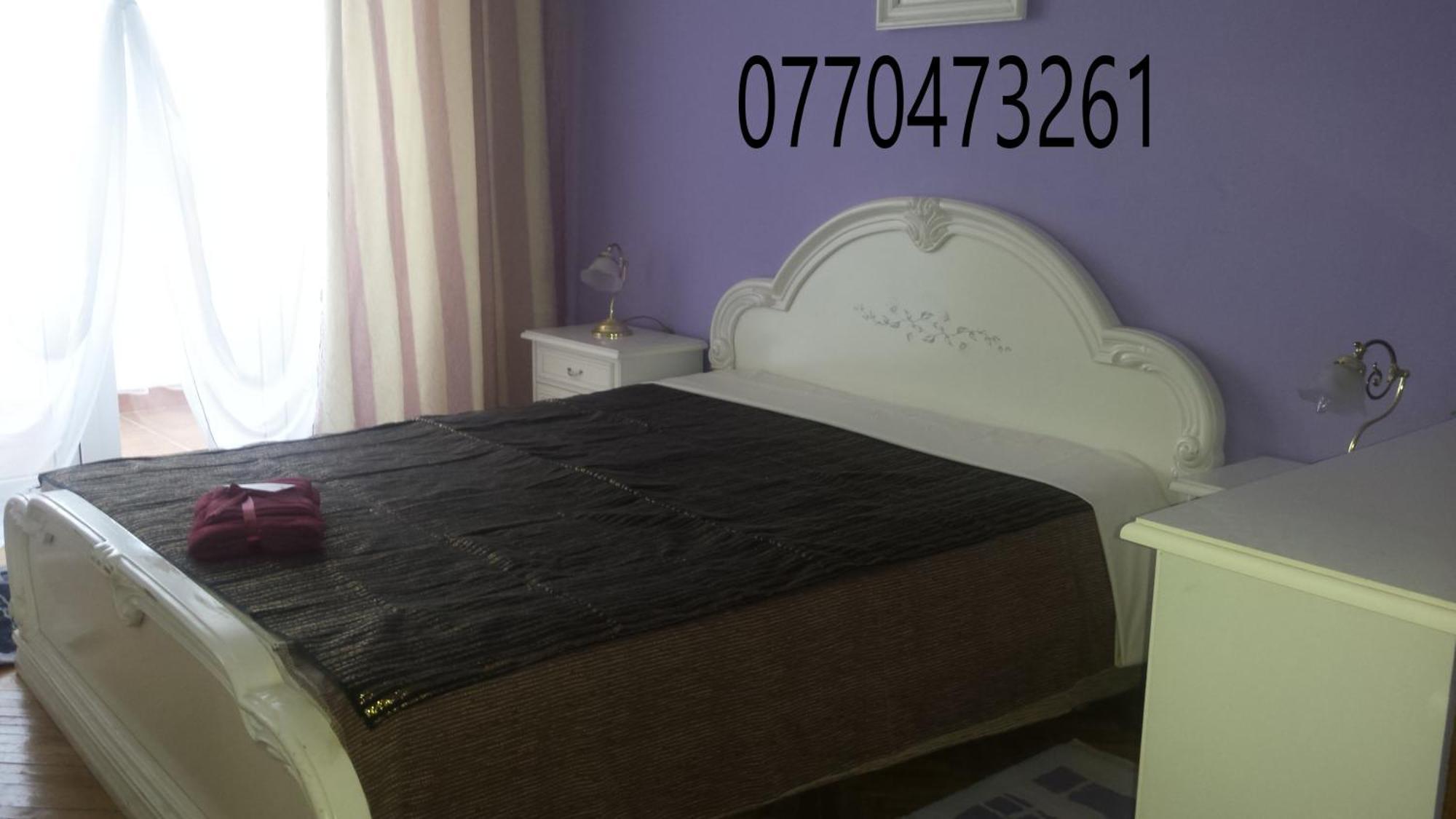 Pelican Proxy Apartment Oradea Exterior photo