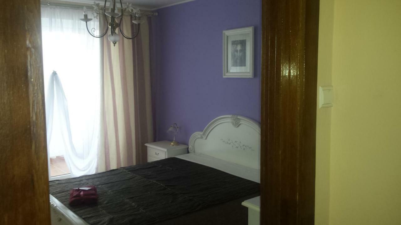 Pelican Proxy Apartment Oradea Exterior photo